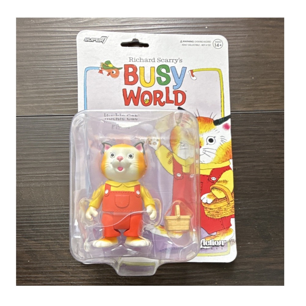 Super7 Richard Scarry's Busy World Huckle Cat Boxed Action Figure w/ Basket